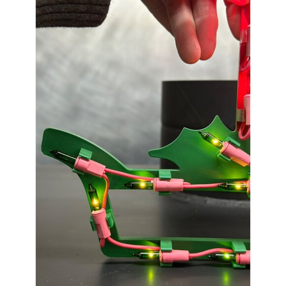 VTG Light-Up Christmas Candle Decoration Bulbs – Electric Plug-In Holiday Decor - Picture 6 of 9